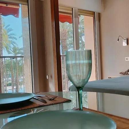 Alicantissima Marina & Apartman Alicante